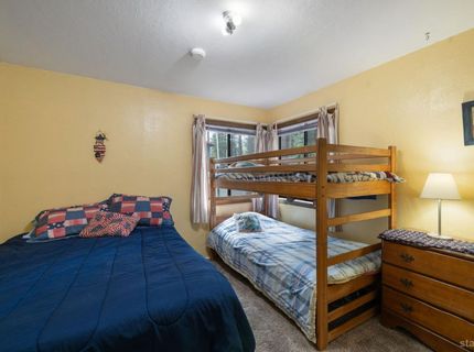 840 Taylor Way, South Lake Tahoe, CA 96150 Photo