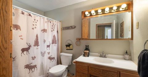 840 Taylor Way, South Lake Tahoe, CA 96150 Photo