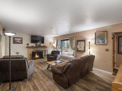 840 Taylor Way, South Lake Tahoe, CA 96150 Photo