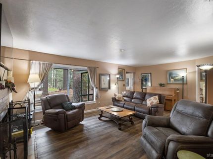 840 Taylor Way, South Lake Tahoe, CA 96150 Photo