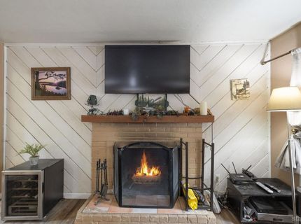 840 Taylor Way, South Lake Tahoe, CA 96150 Photo
