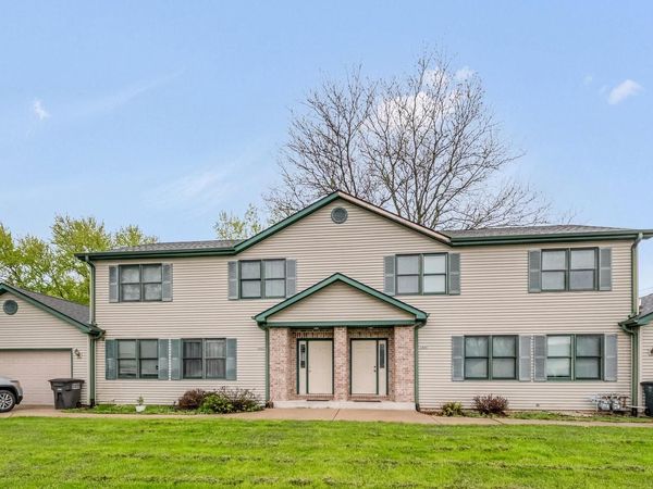 1925 Beulah AVENUE, Unit 1927, East Troy, WI 53120
