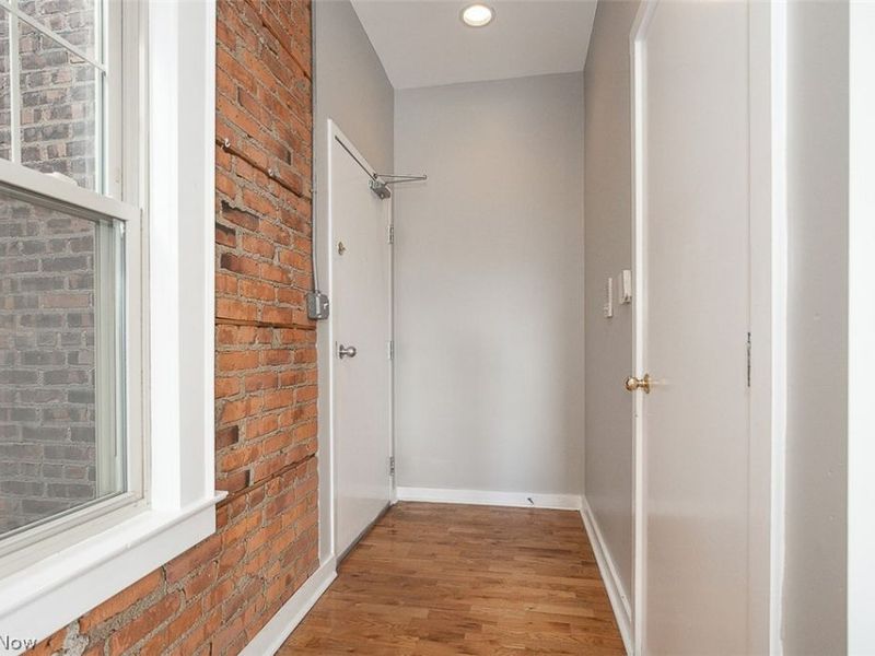 1401 W 75th Street , Unit G, Cleveland, OH 44102 Photo 3