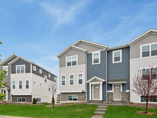6722 Wildflower Way, Minnetrista, MN 55331