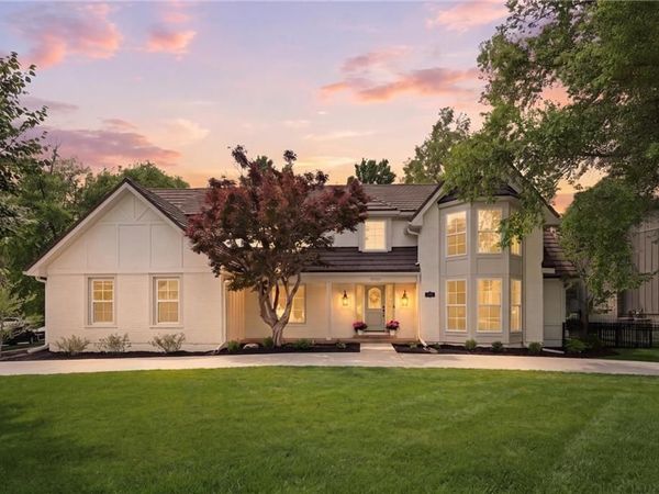 10426 Alhambra Street, Overland Park, KS 66207
