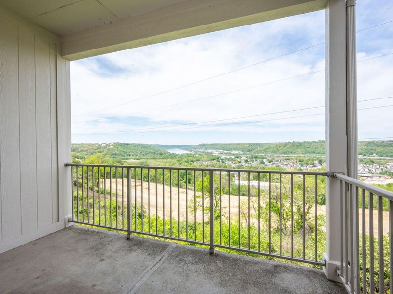 323 Skyview Court, Ludlow, KY 41016 Photo 11