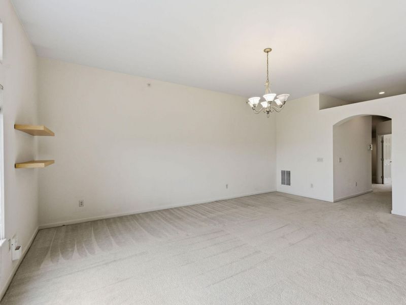 323 Skyview Court, Ludlow, KY 41016 Photo 7
