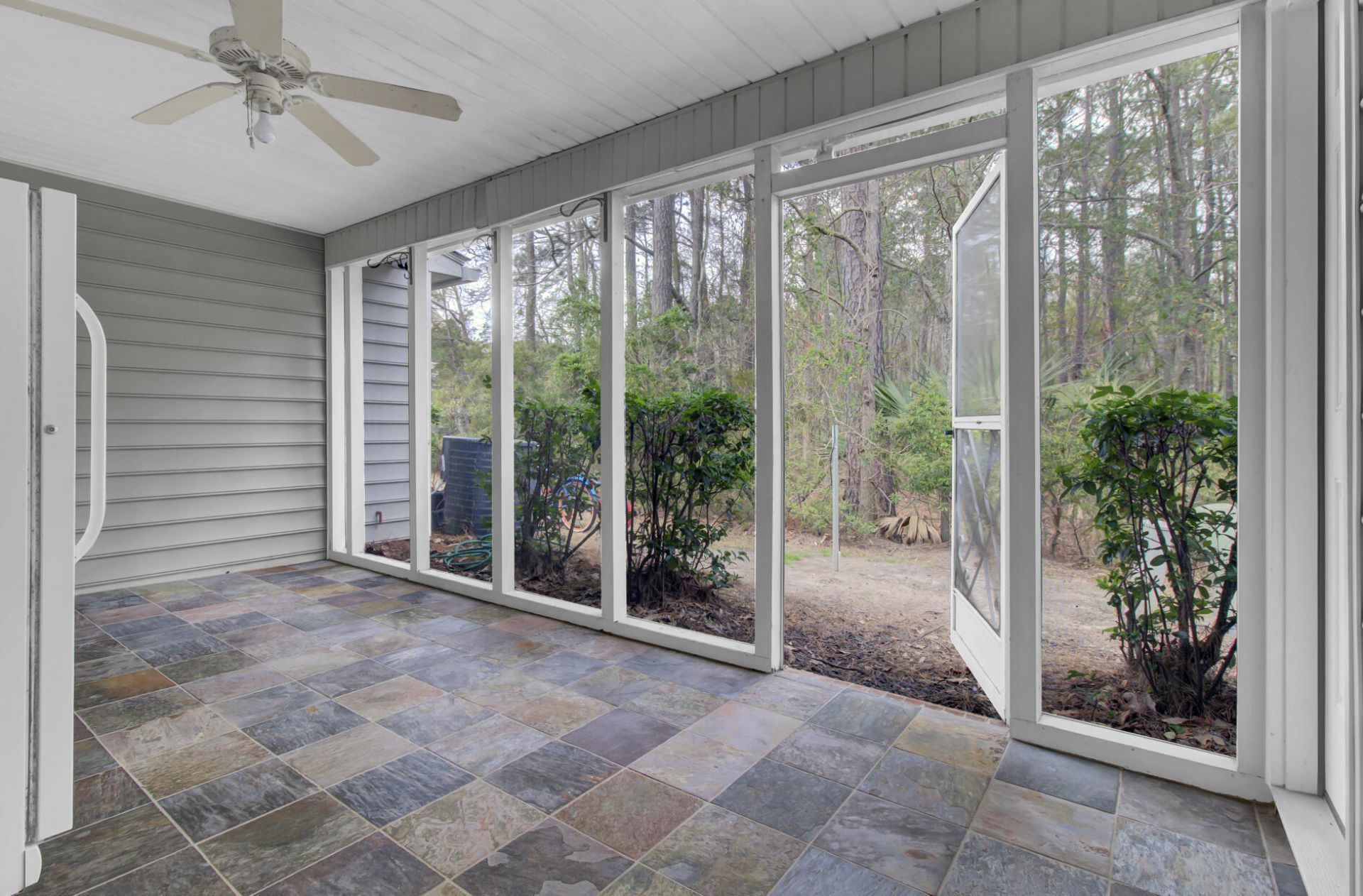 1443 Wellbrooke Lane Photo 29