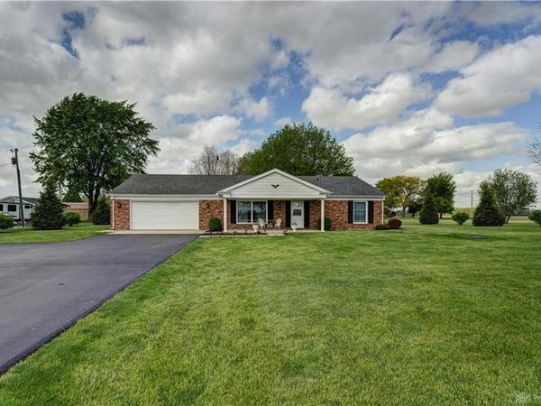 6464 E State Route 571, Greenville, OH 45331