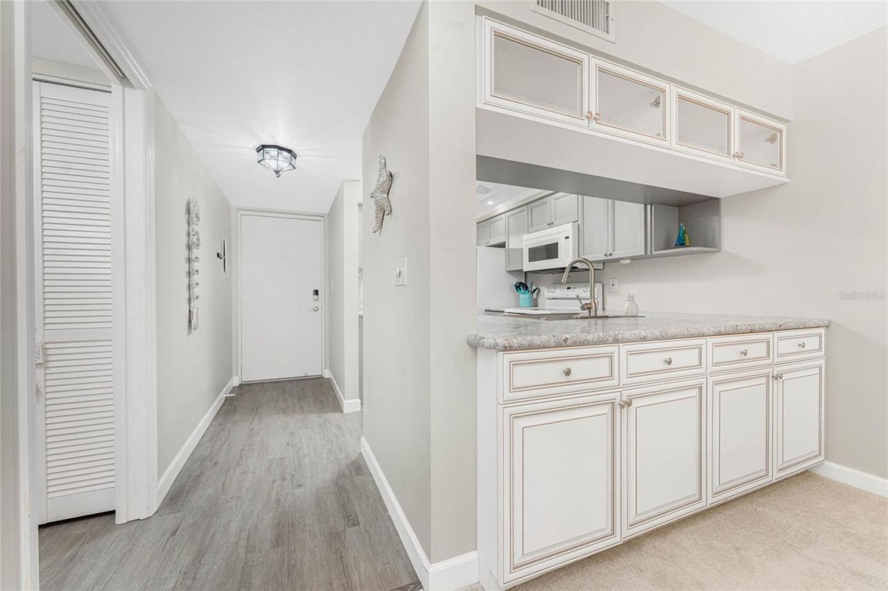 1551 Beach Road, Unit 306, Englewood, FL 34223 Photo