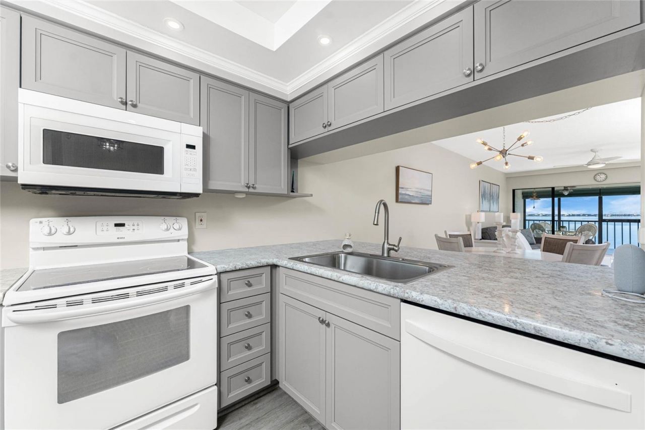 1551 Beach Road, Unit 306, Englewood, FL 34223 Photo