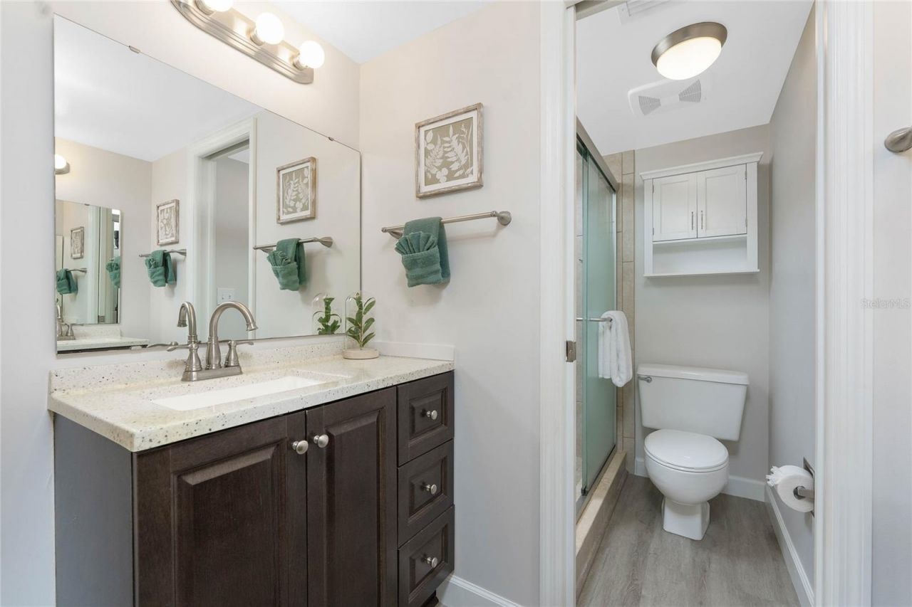 1551 Beach Road, Unit 306, Englewood, FL 34223 Photo