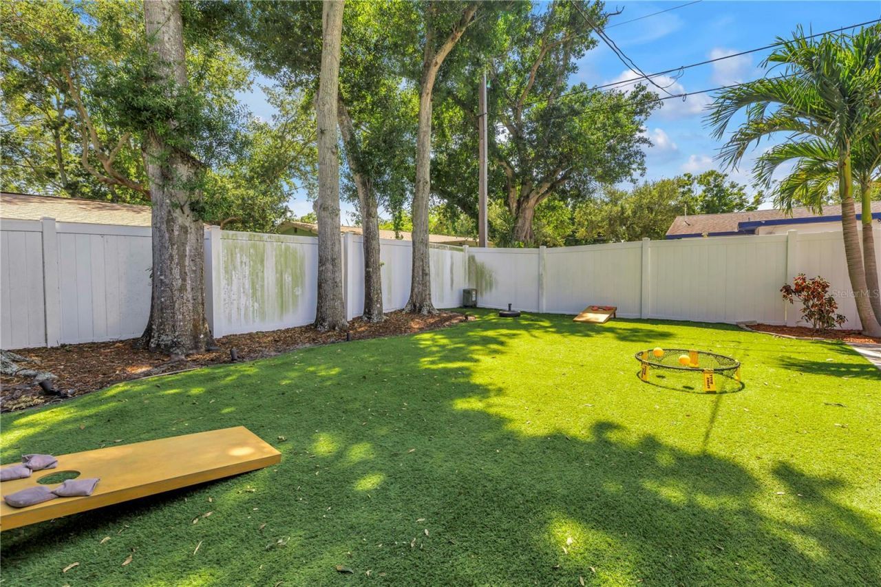 12096 Oak Street , Largo, FL 33774 Photo