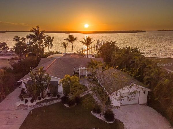 3 MICHIANA PLACE , TERRA CEIA, FL 34250