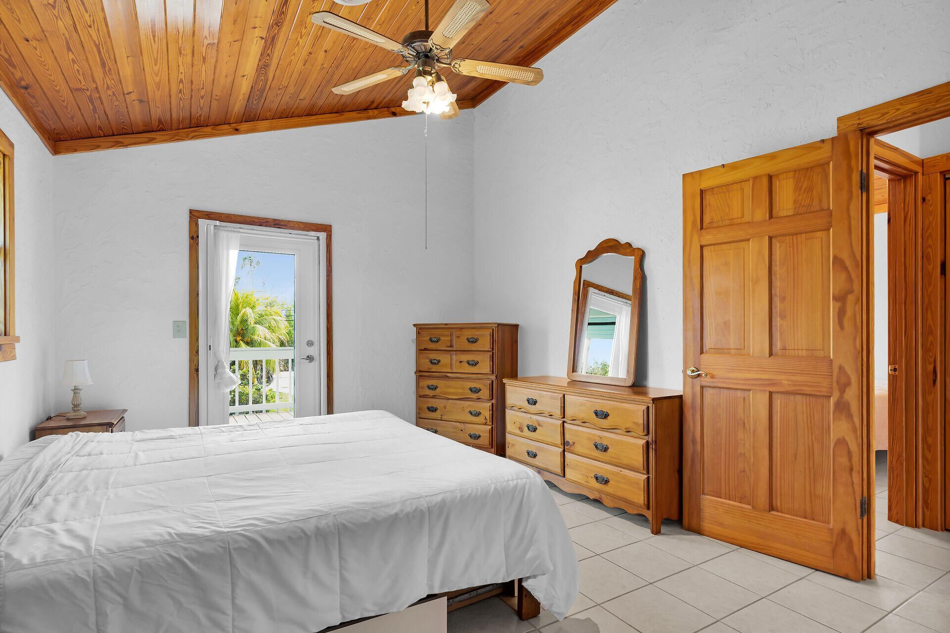 29131 Watson Boulevard, Big Pine Key, FL 33043 Photo