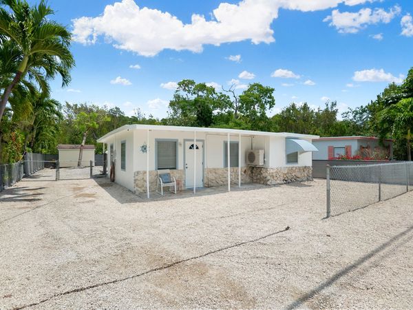 4 Tina Place, KEY LARGO, FL 33037