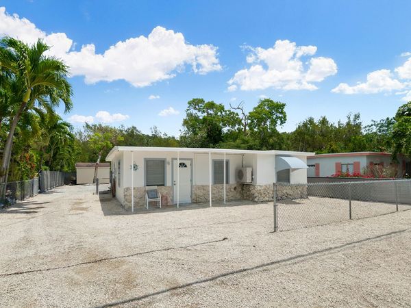 4 Tina Place, KEY LARGO, FL 33037