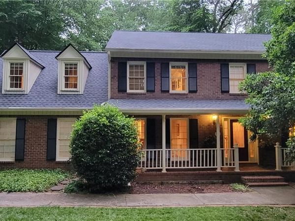 3734 Sandford Court SW, Lilburn, GA 30047