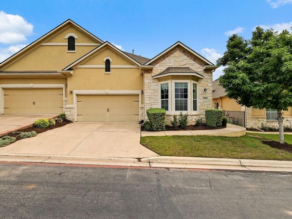 15307 Origins LN, Lakeway, TX 78734