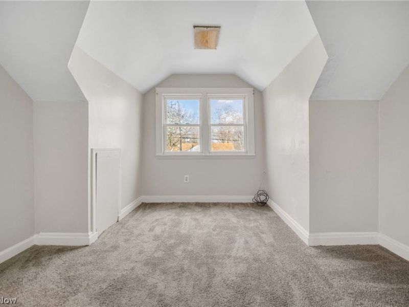 13301 Kirton Avenue, Cleveland, OH 44135 Photo 12