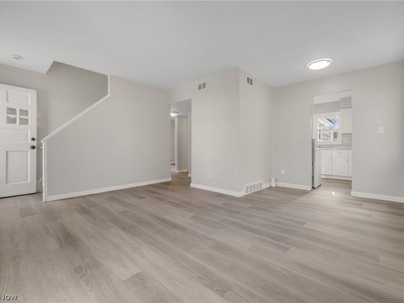13301 Kirton Avenue, Cleveland, OH 44135 Photo 4