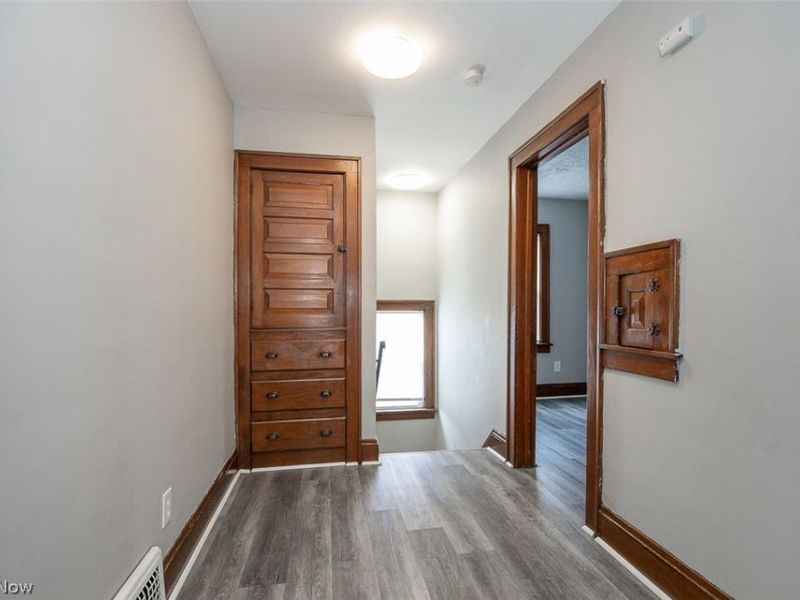 10203 Greenview Avenue, Garfield Heights, OH 44125 Photo 16