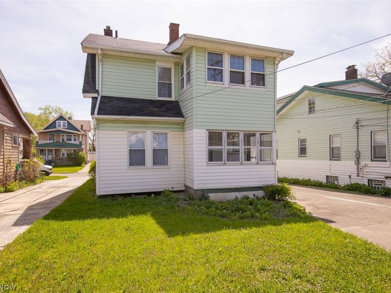 10203 Greenview Avenue, Garfield Heights, OH 44125 Photo 32