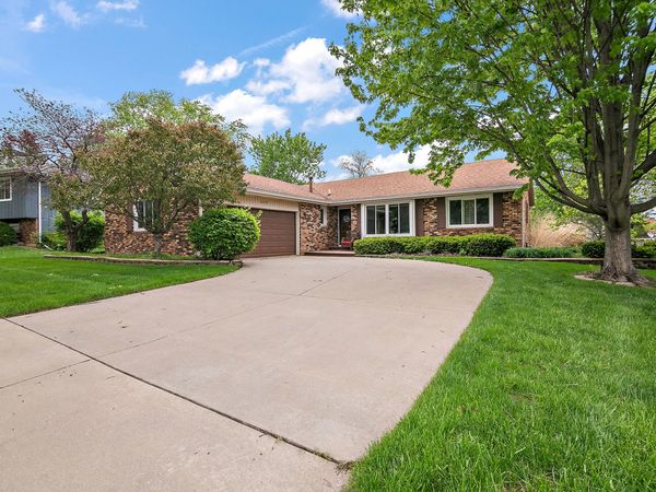 659 Woodstock Lane, Bourbonnais, IL 60914