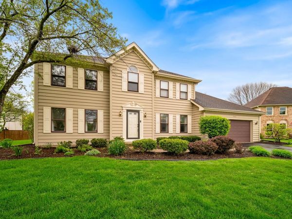 2405 Cimarron Court, Naperville, IL 60565