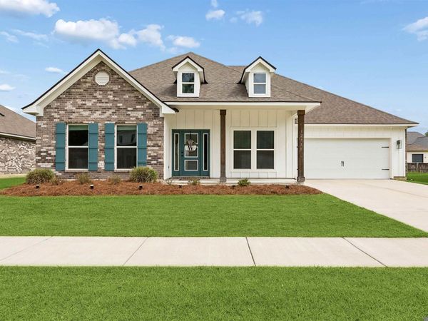 12755 Legacy Oaks Avenue, Baton Rouge, LA 70818