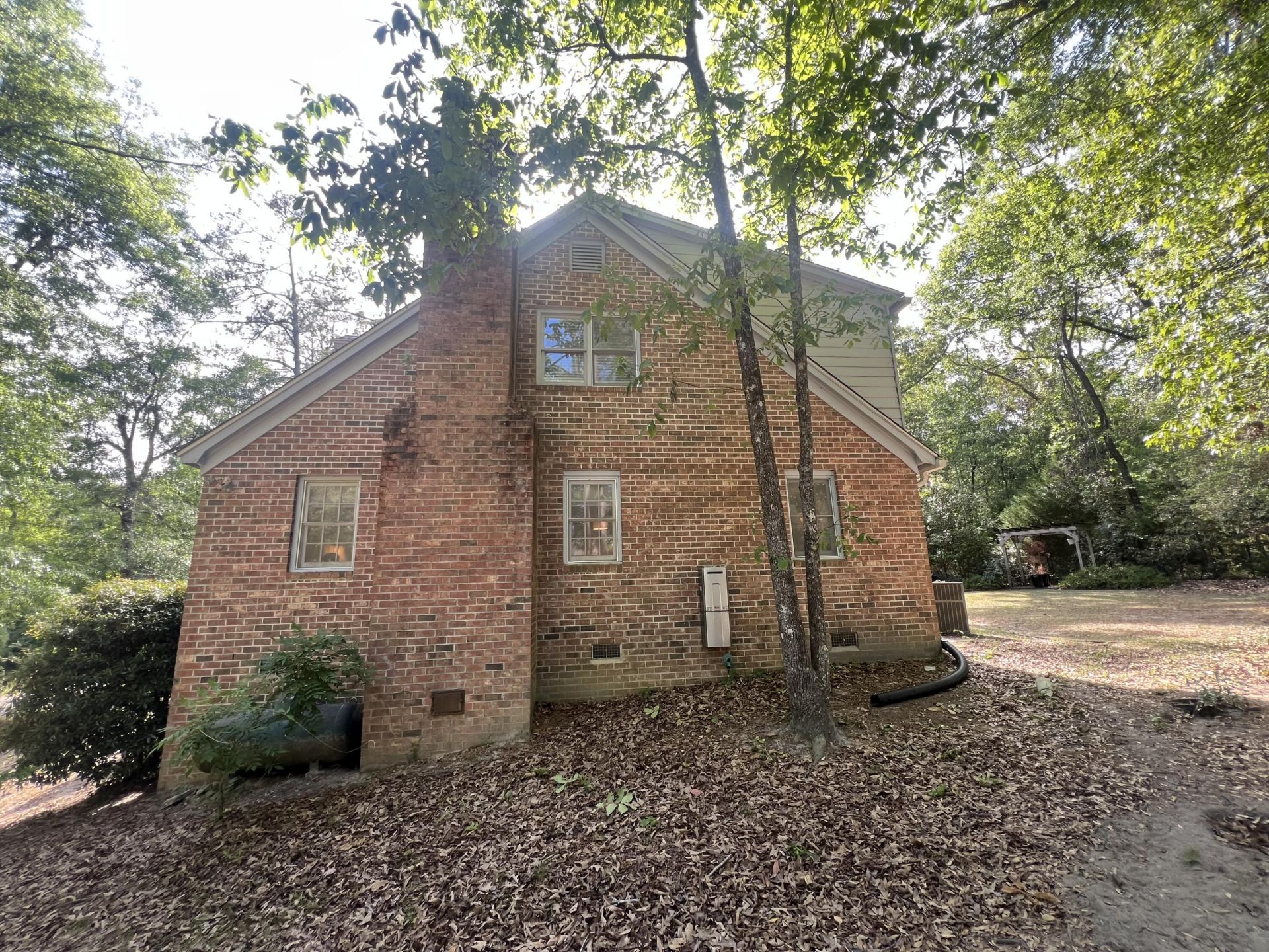 904 Churchill Road Photo 10