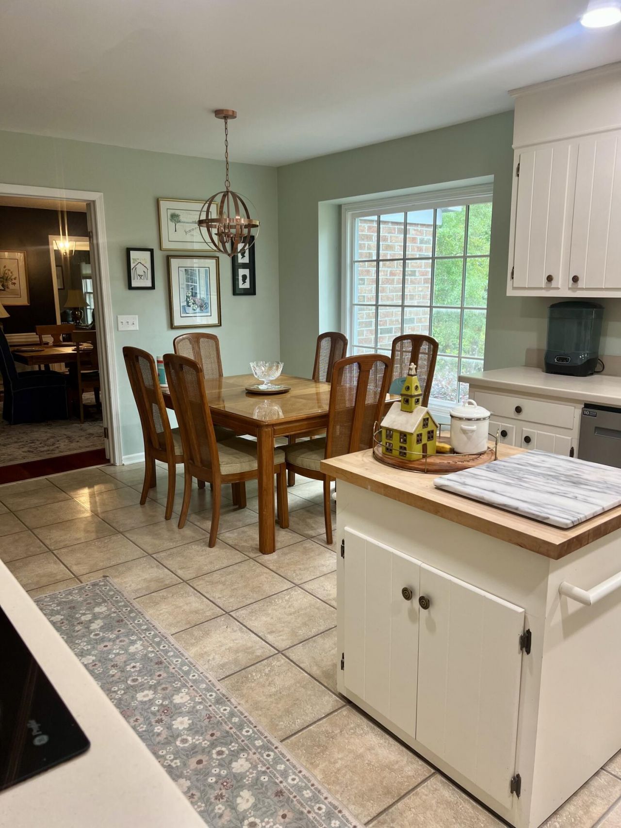 904 Churchill Road Photo 32