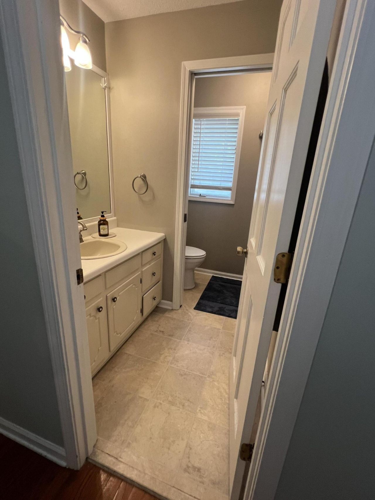 904 Churchill Road Photo 41