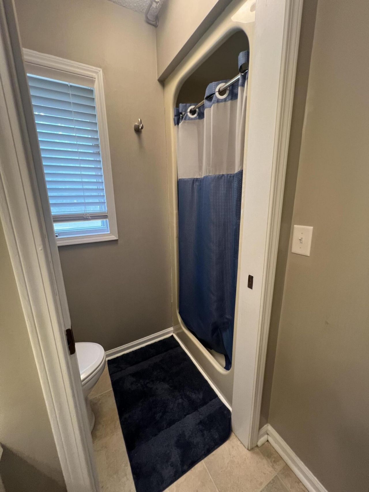 904 Churchill Road Photo 42