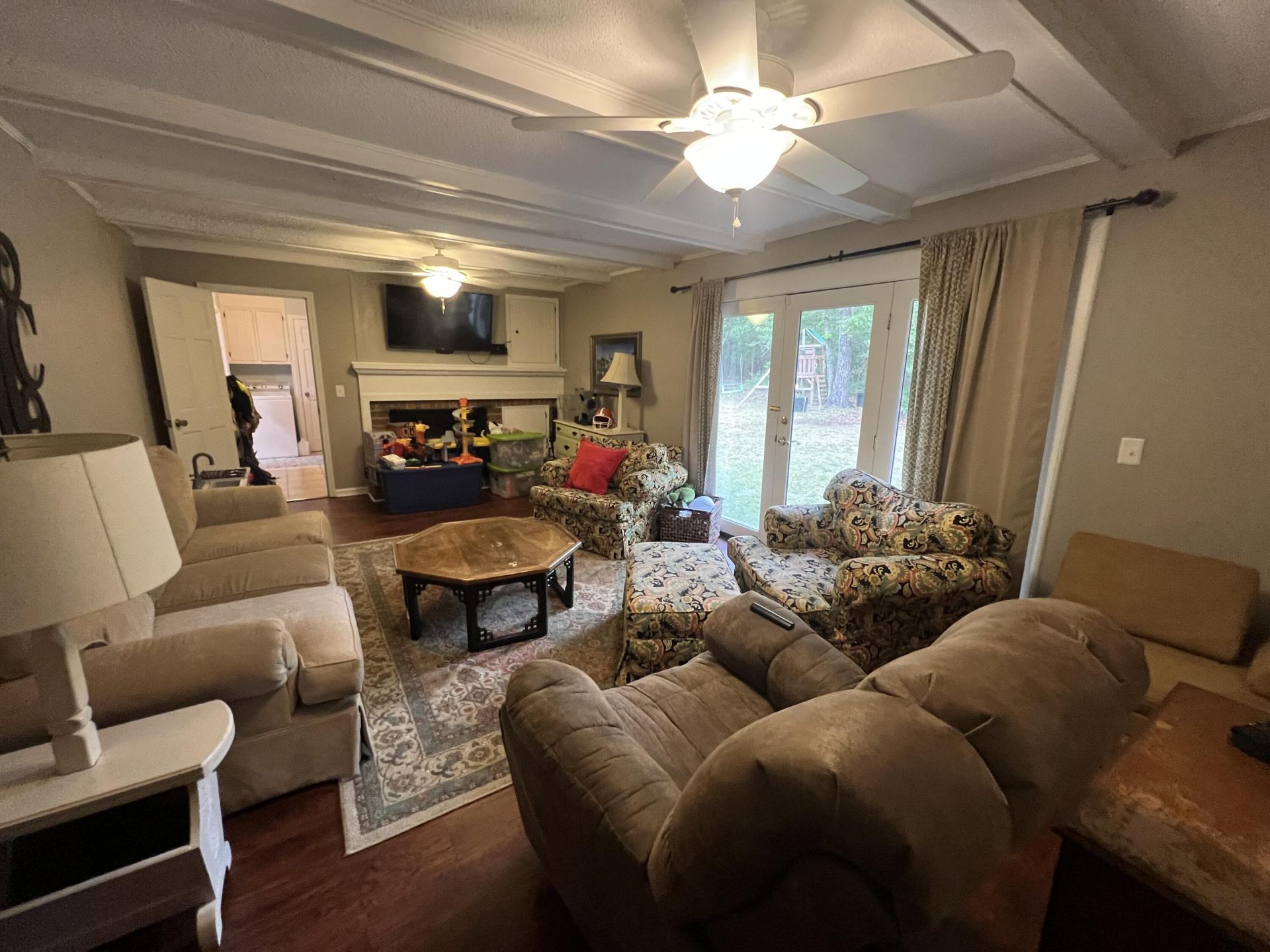 904 Churchill Road Photo 45