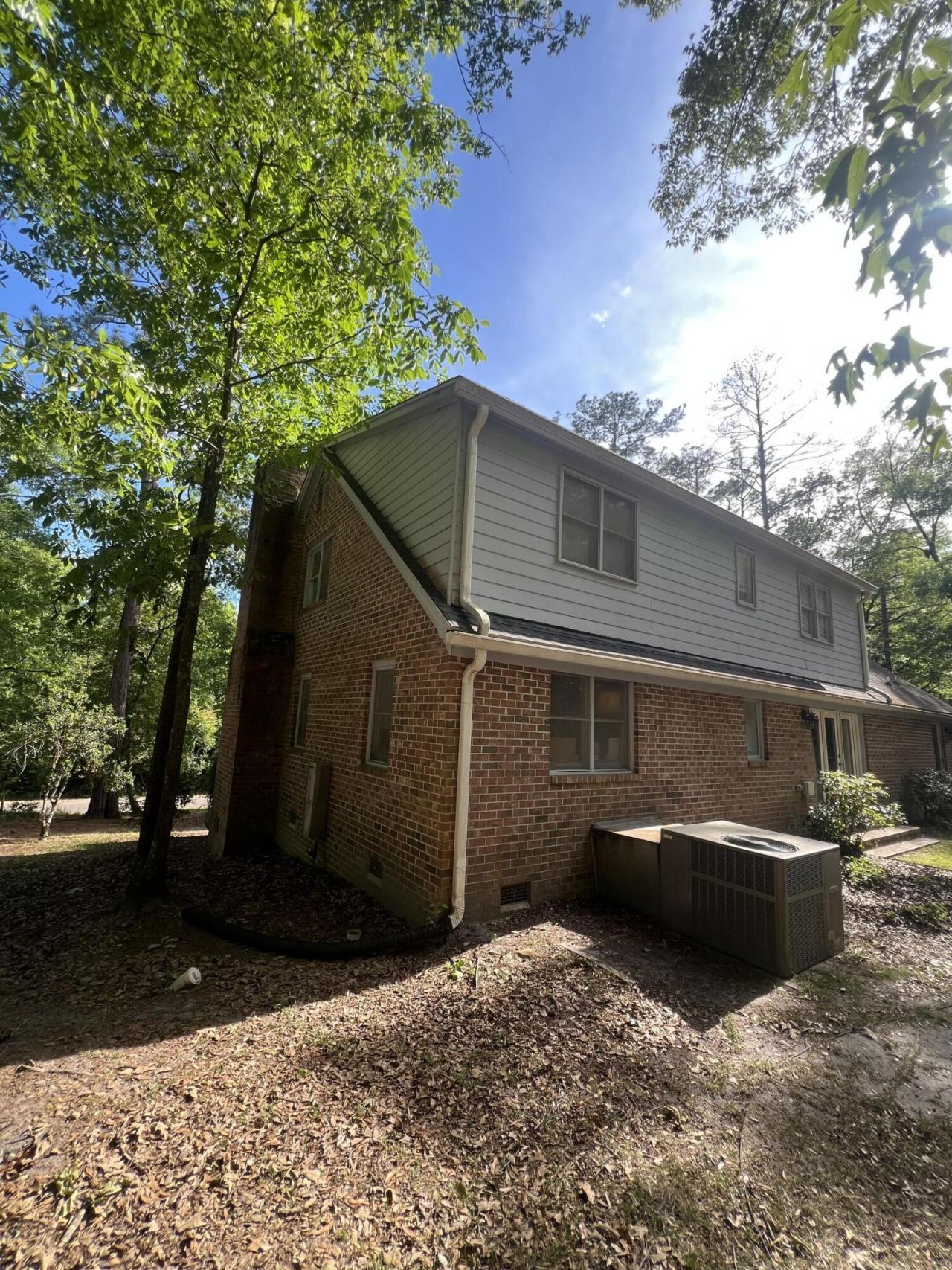 904 Churchill Road Photo 8