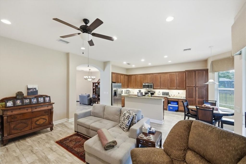 1963 Grey Falcon Circle Sw, Vero Beach, FL 32962 Photo