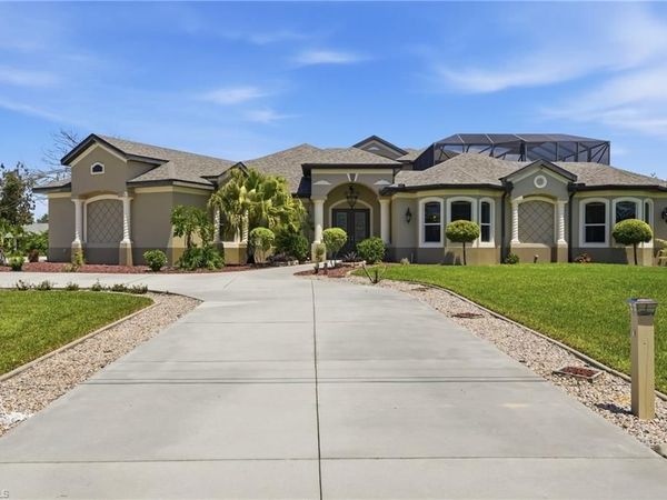 514 Fifth AVE , LEHIGH ACRES, FL 33972