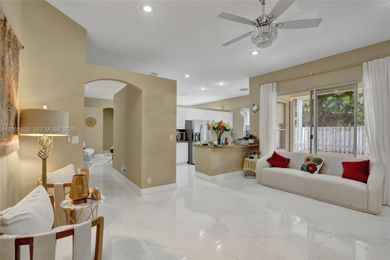 4286 NW 42nd Ter, Coconut Creek, FL 33073 Photo