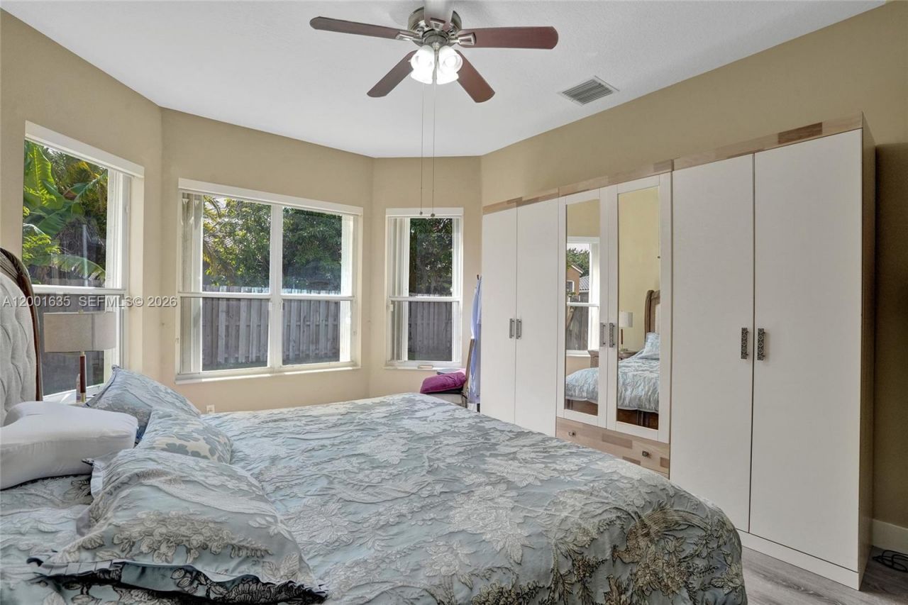 4286 NW 42nd Ter, Coconut Creek, FL 33073 Photo