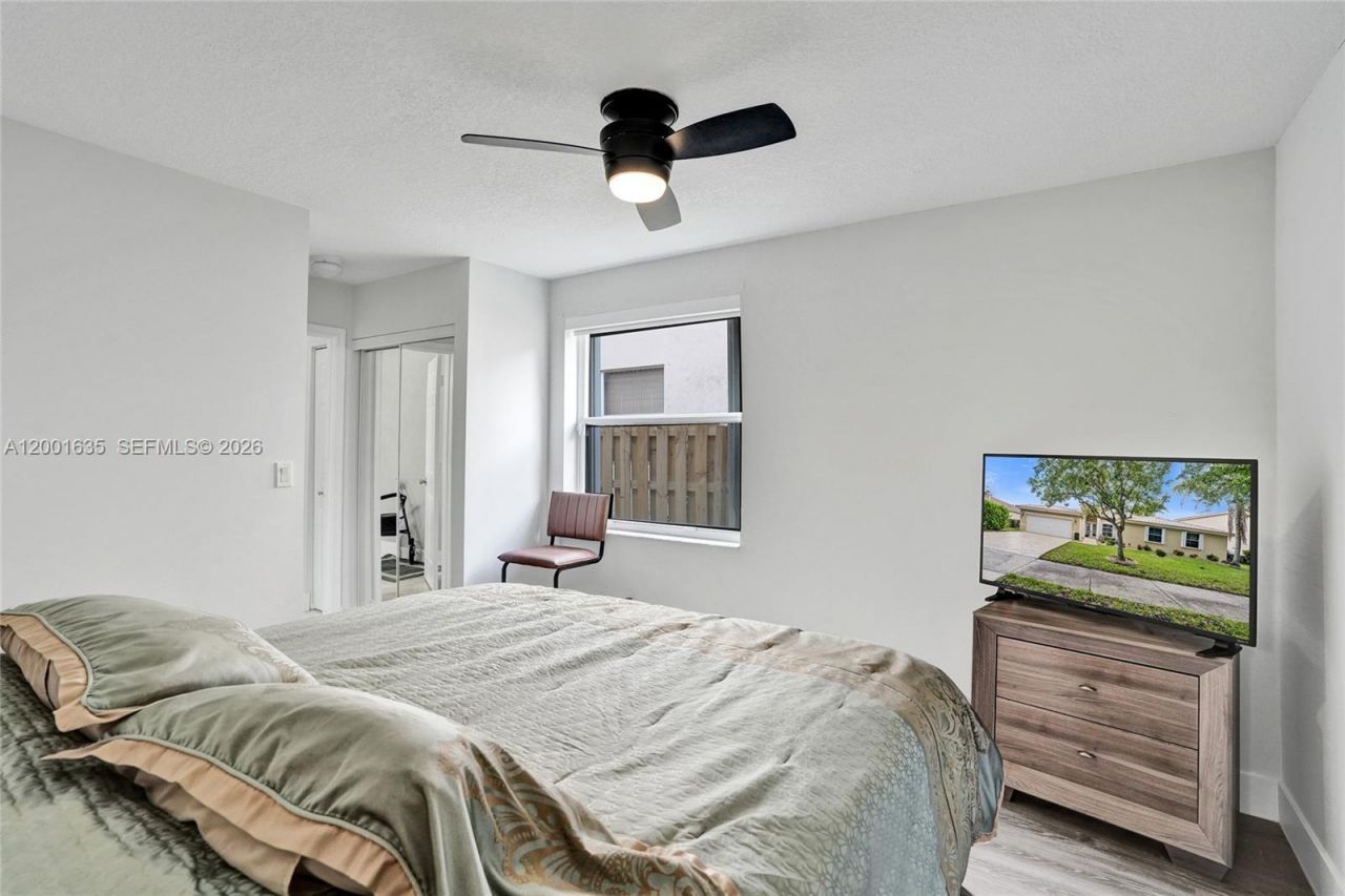 4286 NW 42nd Ter, Coconut Creek, FL 33073 Photo