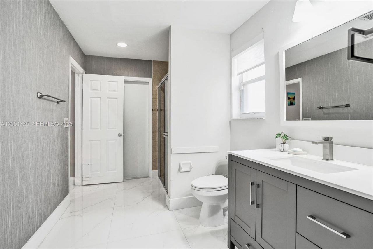 4286 NW 42nd Ter, Coconut Creek, FL 33073 Photo