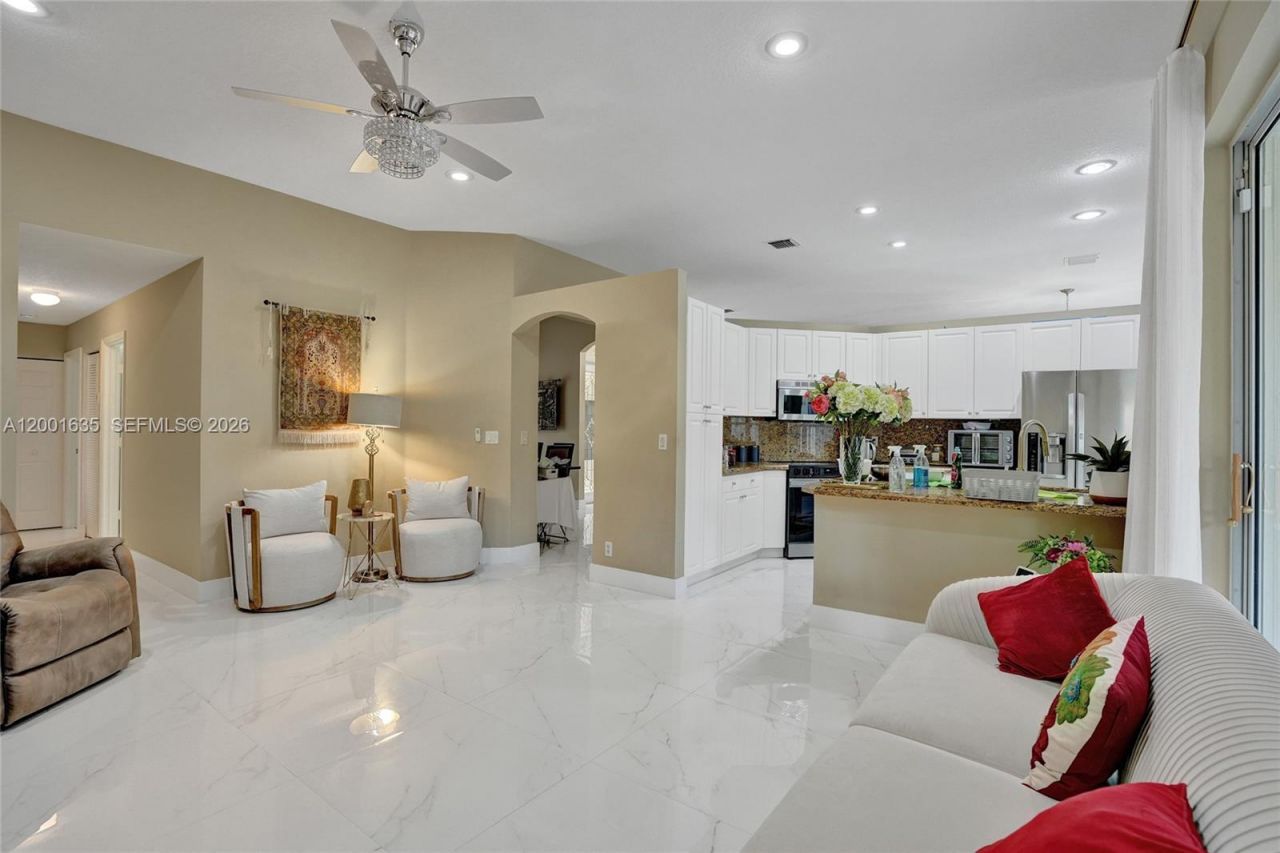 4286 NW 42nd Ter, Coconut Creek, FL 33073 Photo