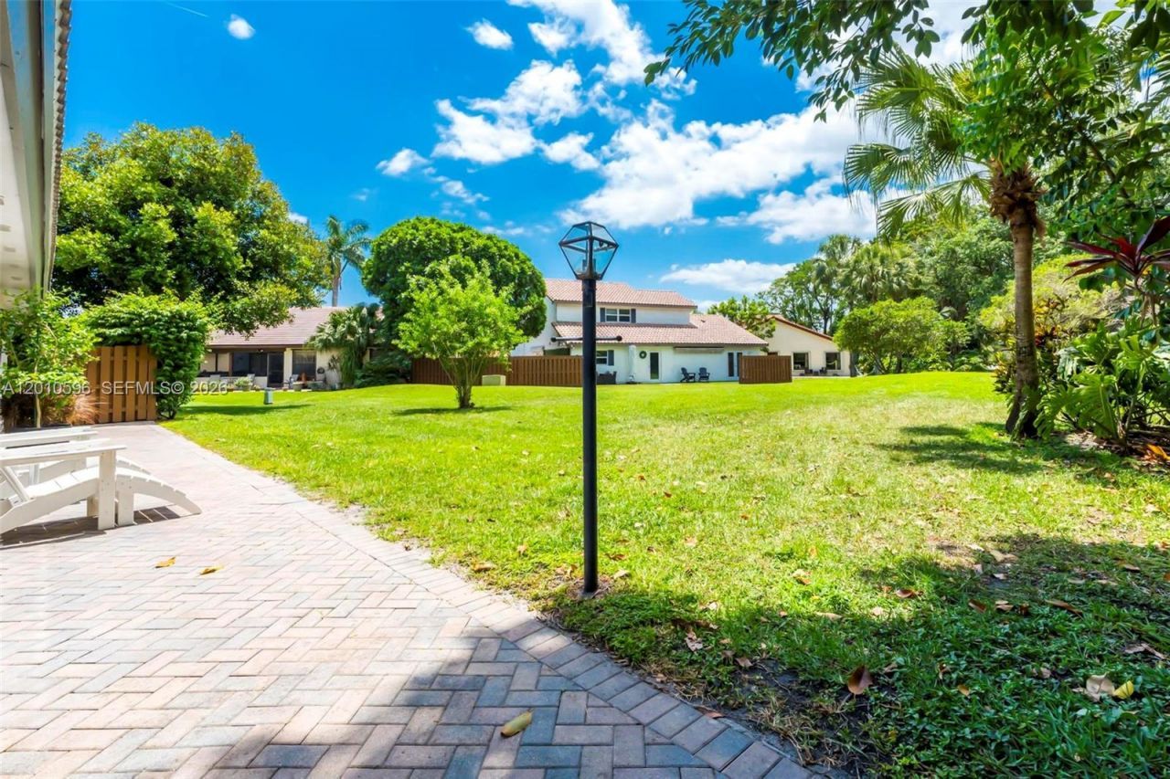 2081 Augusta , Weston, FL 33326 Photo