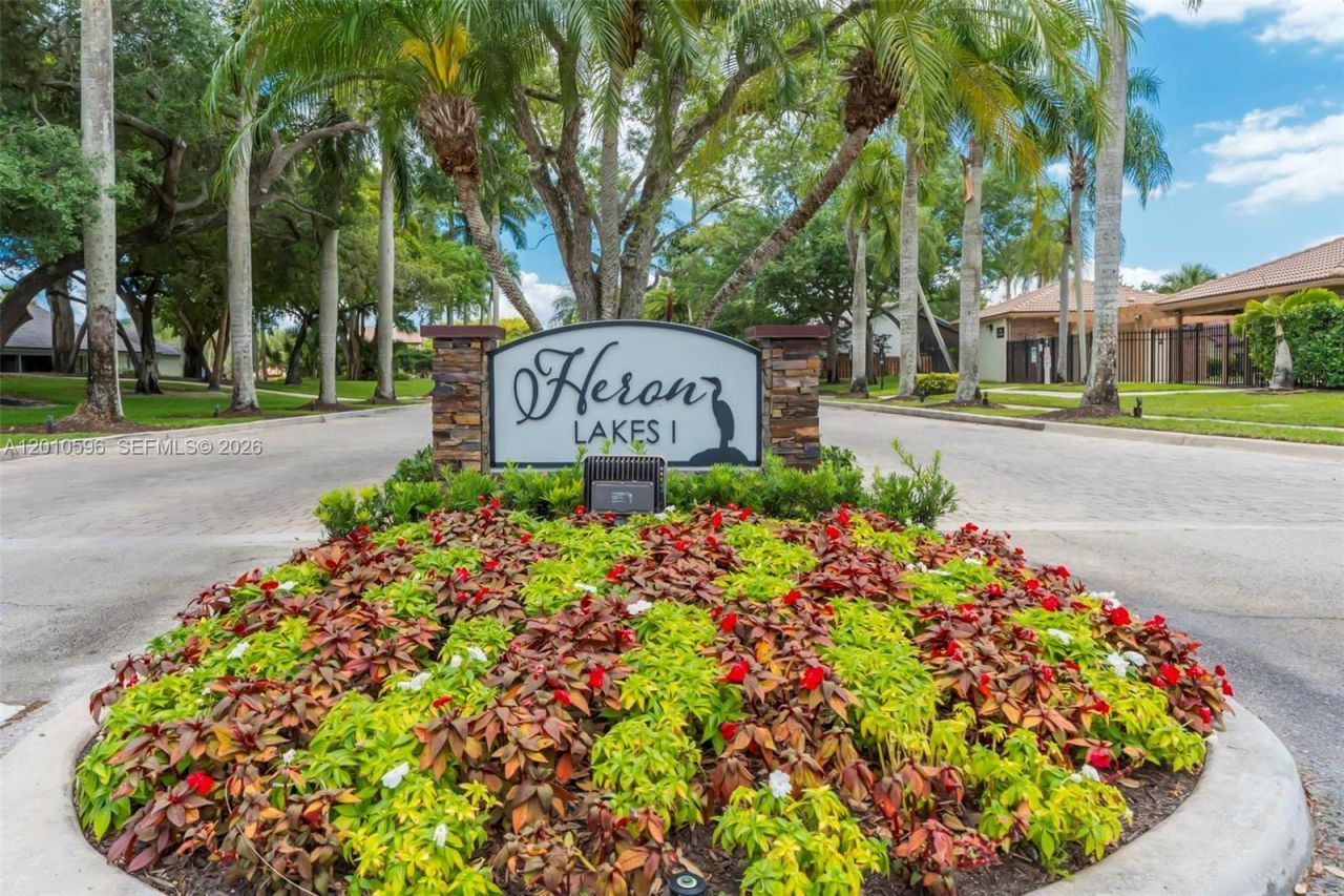 2081 Augusta , Weston, FL 33326 Photo