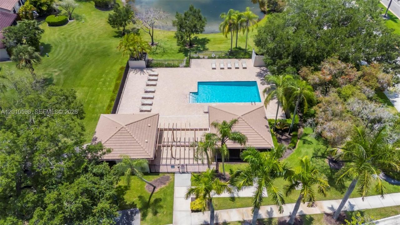2081 Augusta , Weston, FL 33326 Photo