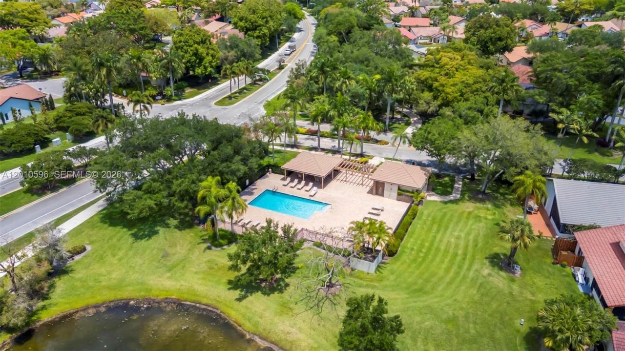 2081 Augusta , Weston, FL 33326 Photo