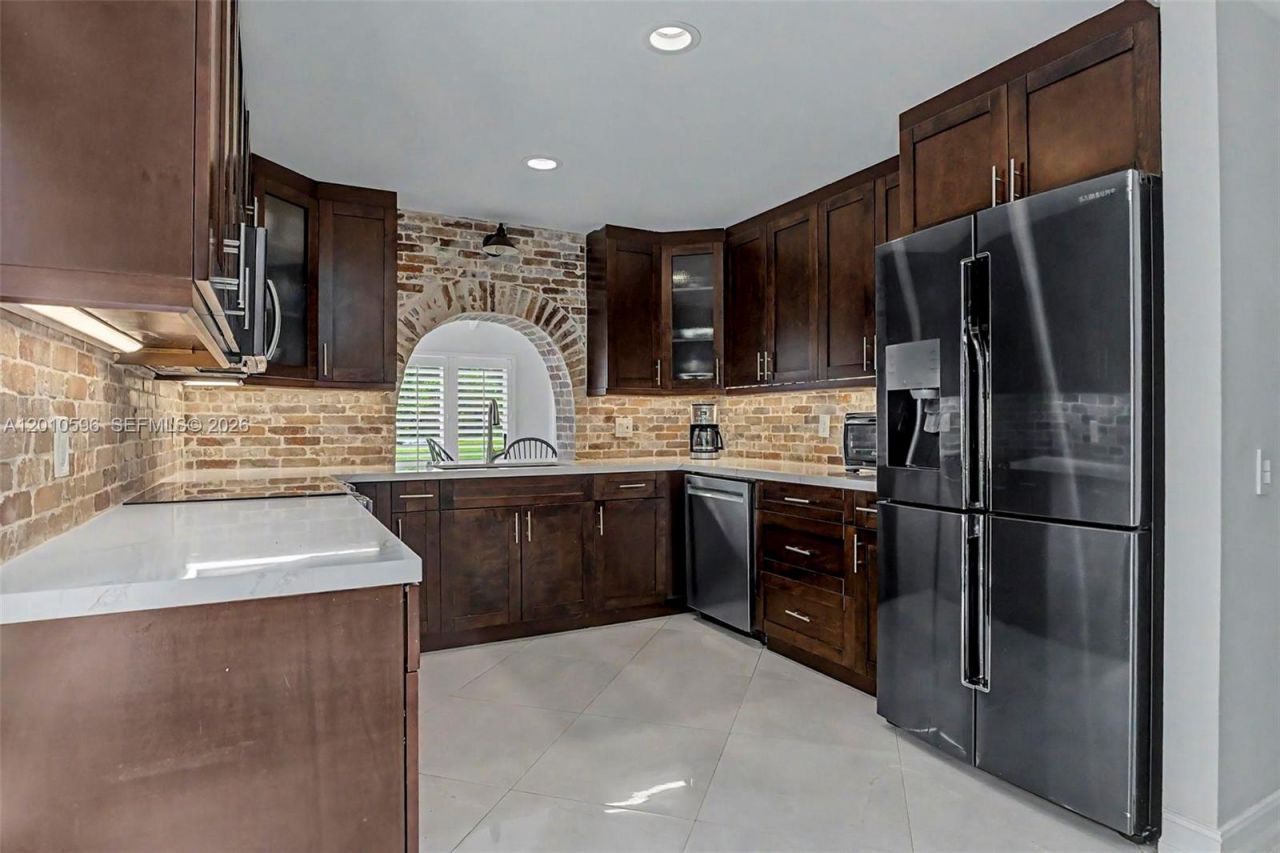 2081 Augusta , Weston, FL 33326 Photo