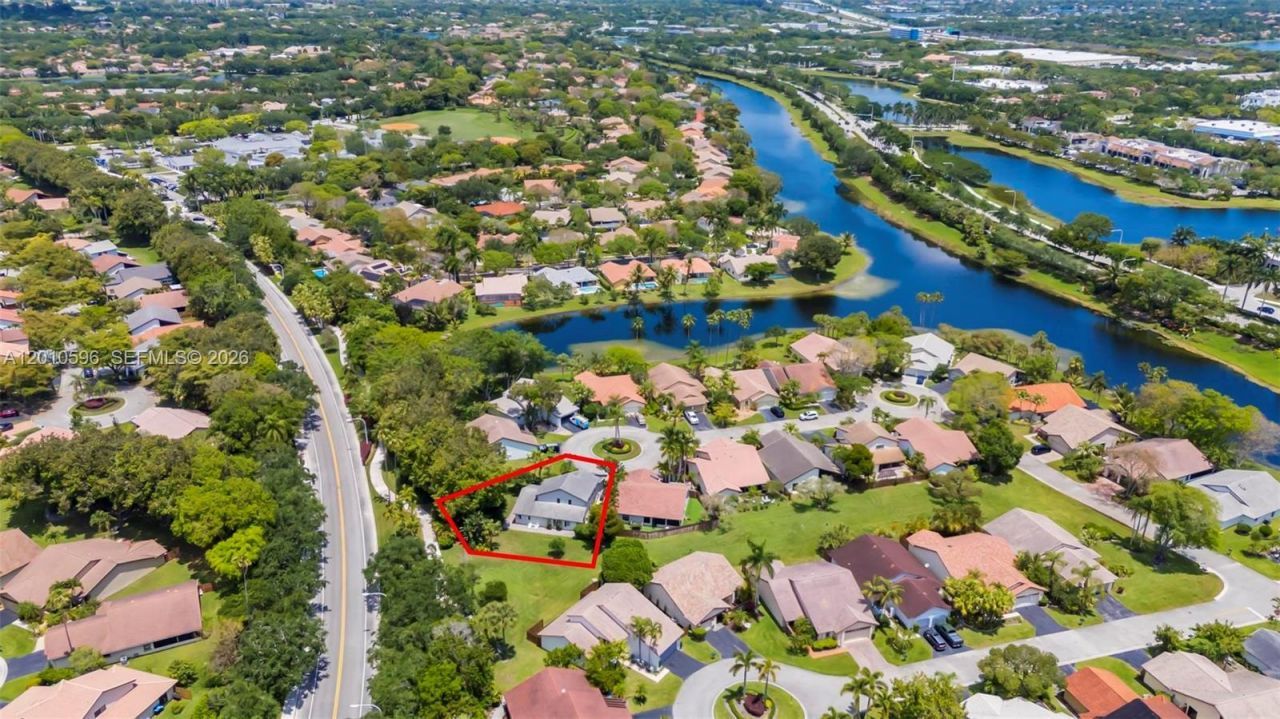 2081 Augusta, Weston, FL 33326 Photo