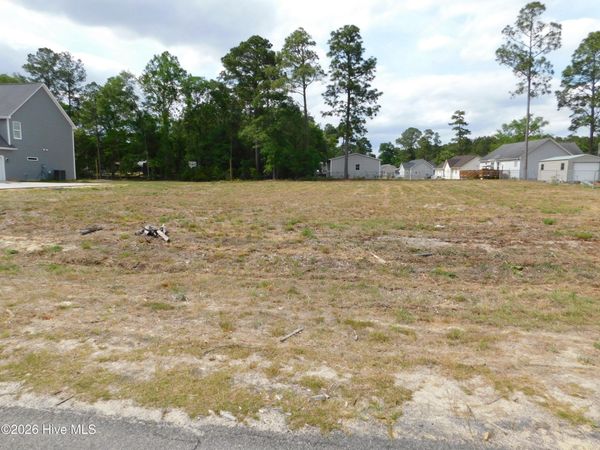 2 Muirfield Drive , Laurinburg, NC 28352